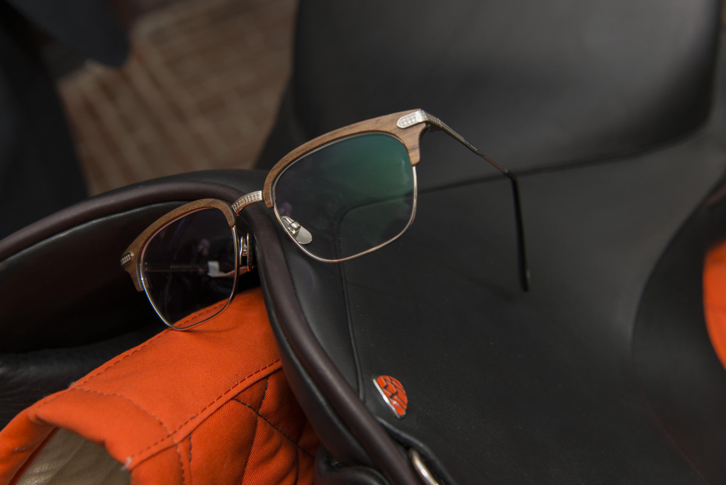 Sattel und Brille__c_ Image by MAYBACH - ICONS OF LUXURY.JPG