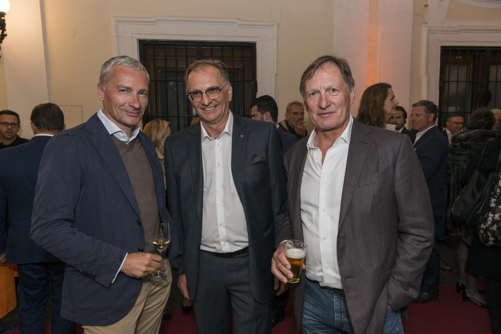 vlnr_Rainer Pariasek_Wolfgang Dworschak_Franz Klammer__c_ Image by MAYBACH - ICONS OF LUXURY.JPG