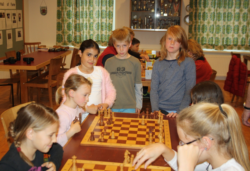 Schach NACHWUCHS Abschlussturnier SPIEL 28-04-2107 _1_.JPG