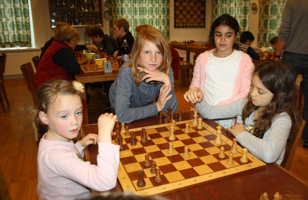 Schach NACHWUCHS Abschlussturnier SPIEL 28-04-2107 _19_.JPG