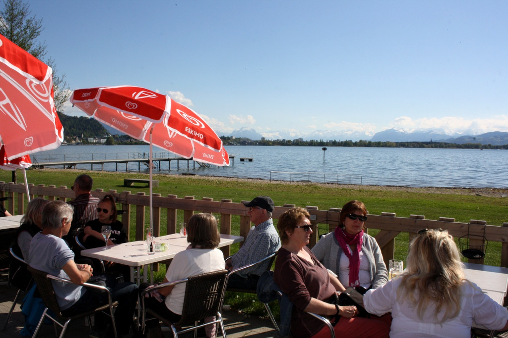 Treff am See PROSECCO Empfang Team GROSSER neu 05-05-2017 _12_.JPG