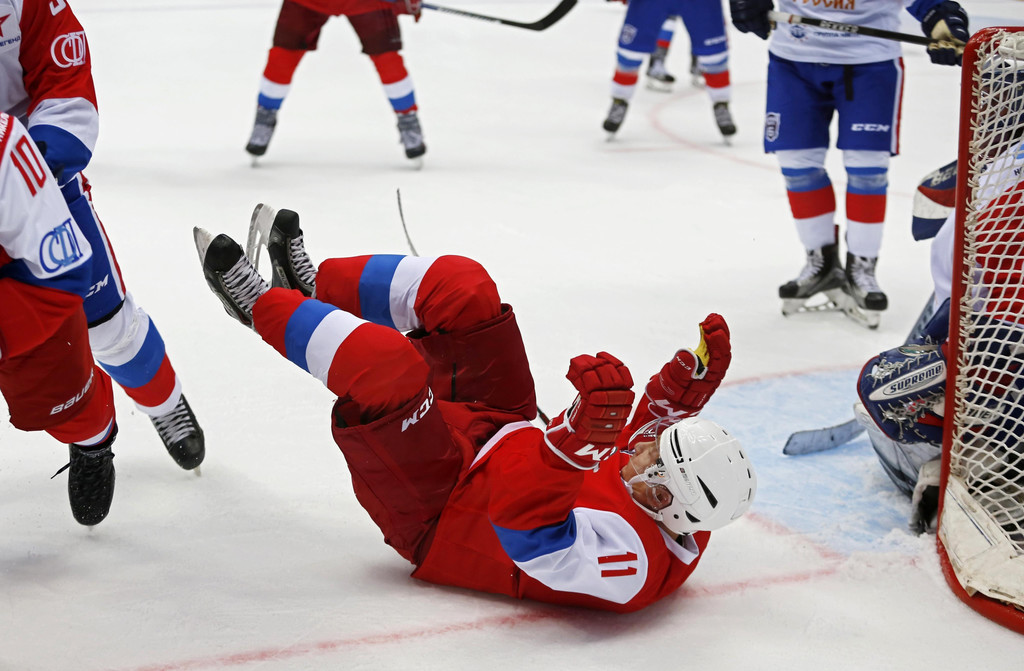 Russland-wladimir-putin-eishockey _11_.jpg