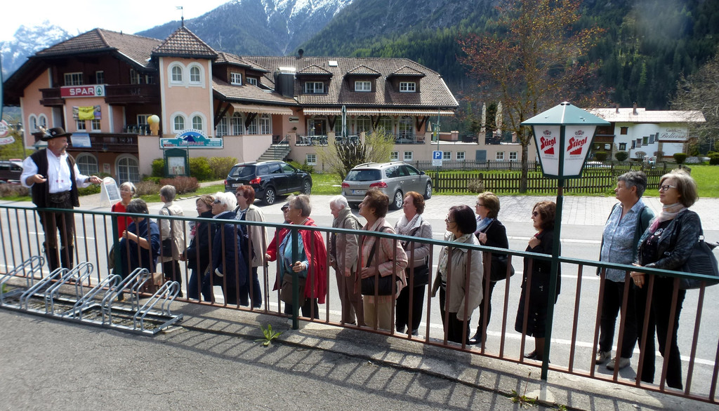 P1240174a.jpg