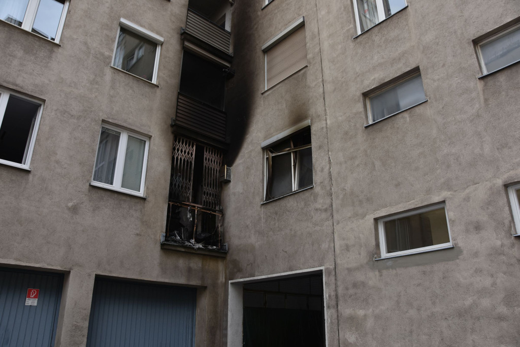 2017-05-15_Zimmerbrand__C_MA68 Lichtbildstelle_04.jpg