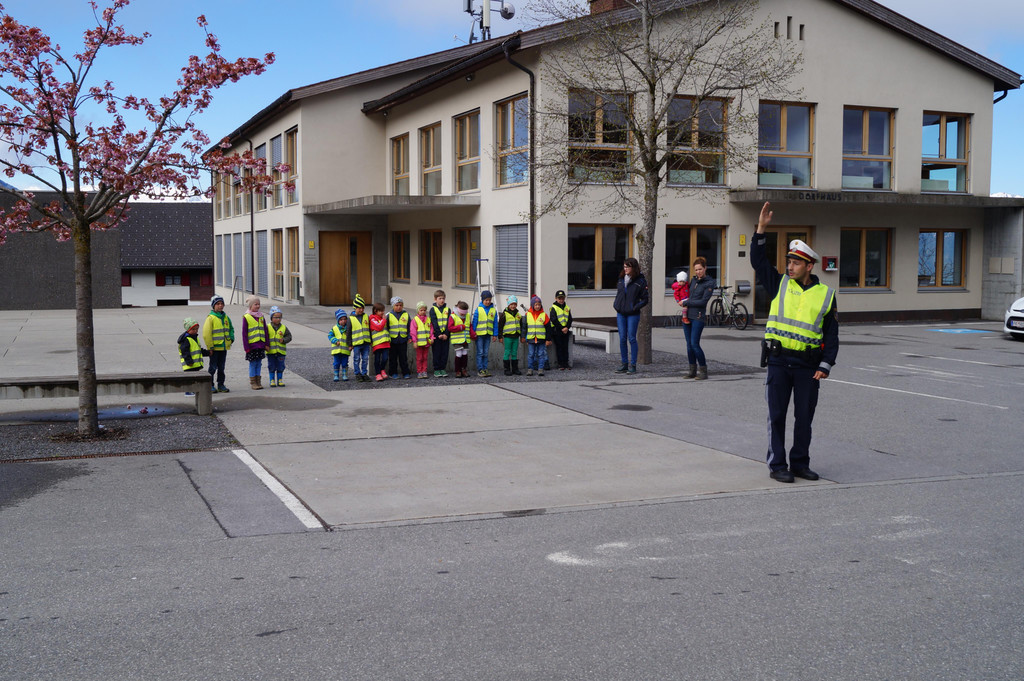Besuch Polizei Mai_2017 _18_.JPG
