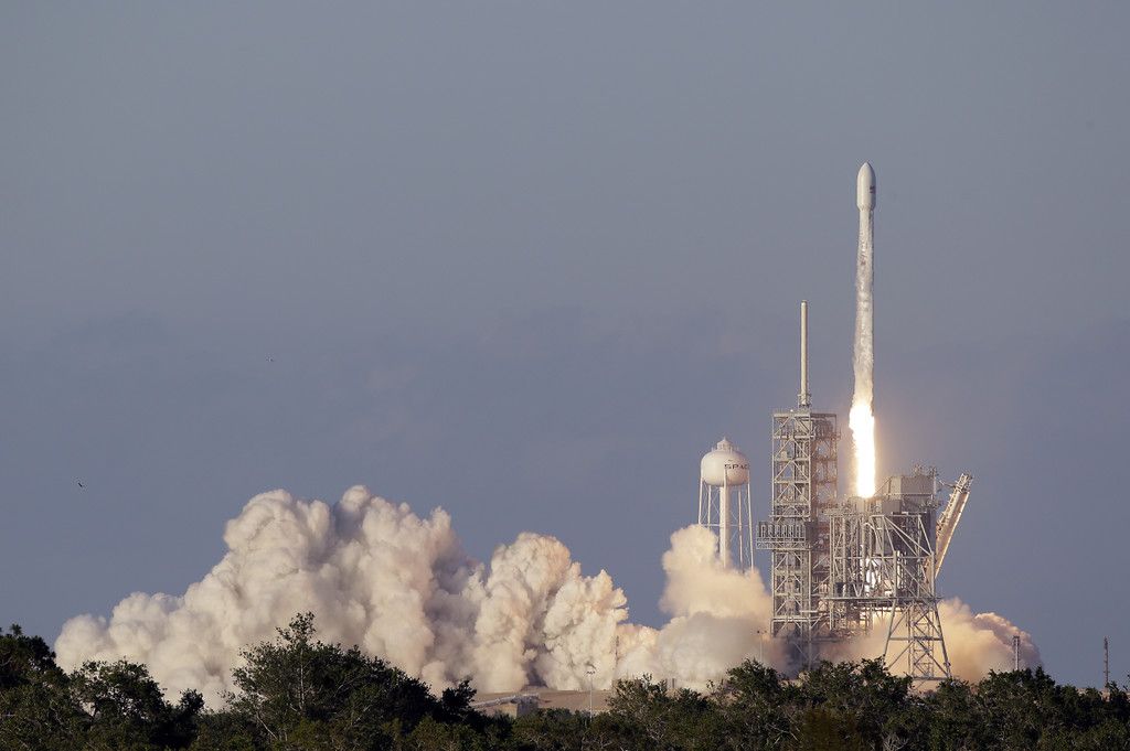 SpaceX_Launch_25479.jpg