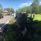 Lkw umkippt-zwei.JPG