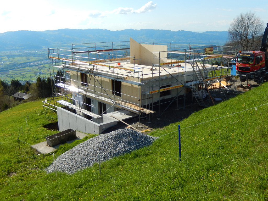 KOE_Pfadihu__tte Furx Stand Mai 1.jpg