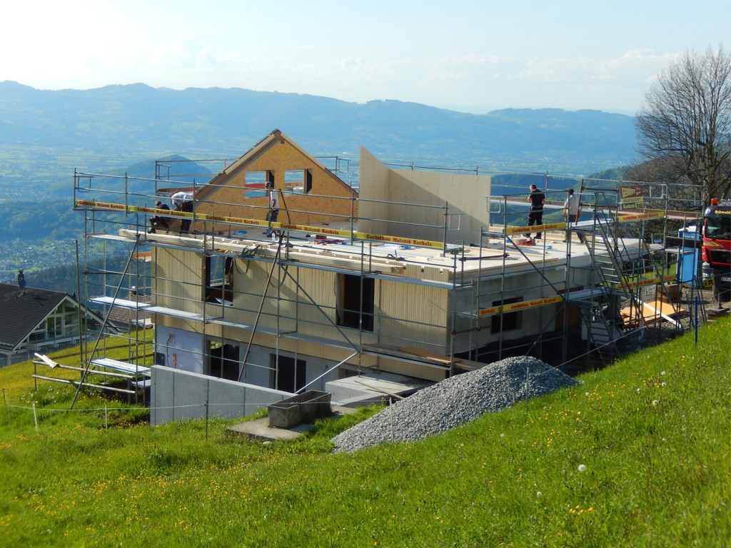 KOE_Pfadihu__tte Furx Stand Mai 5.jpg