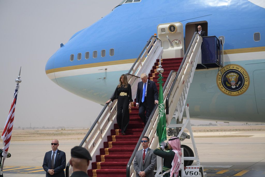 AFP_OM78F.jpg