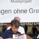 Kurt Fischer beteiligte sich am Singprojekt.JPG