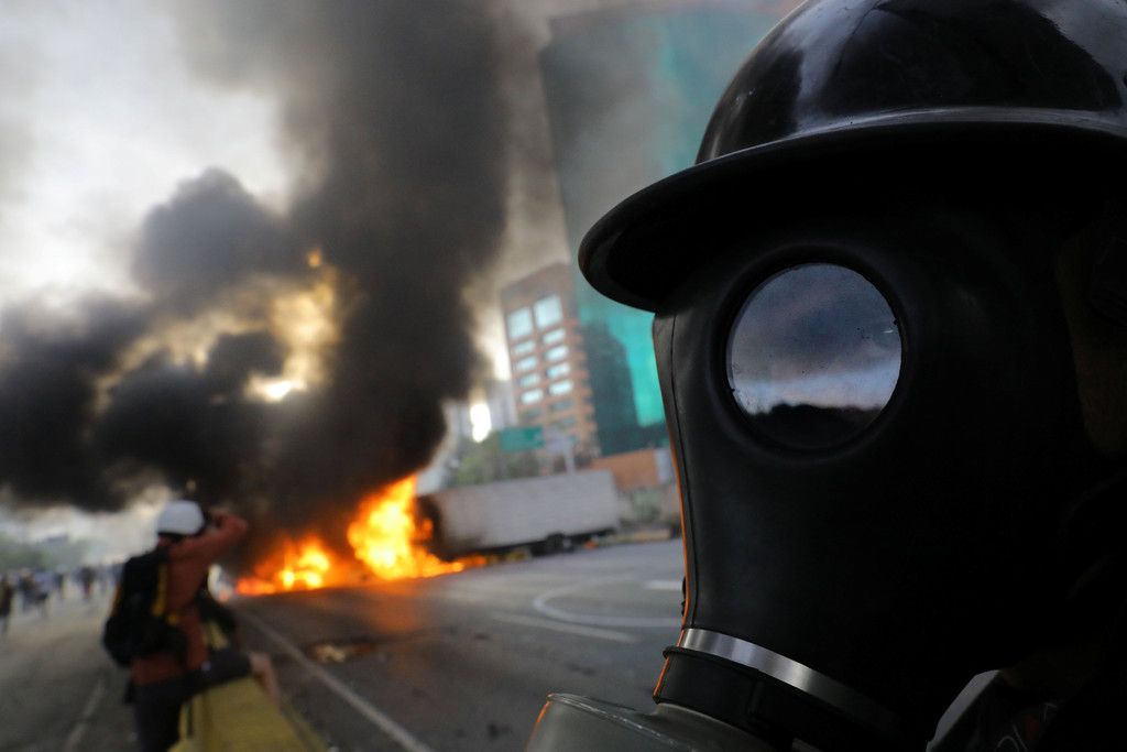 2017-05-27T230157Z_411098869_RC1132B06E60_RTRMADP_3_VENEZUELA-POLITICS.JPG