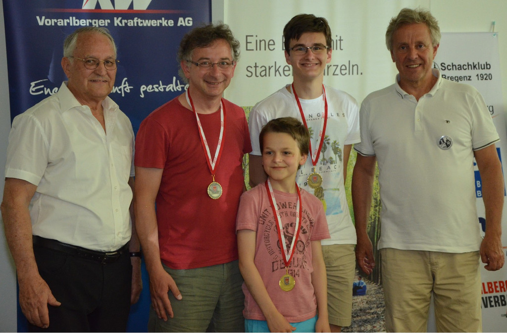 V17 01 - Kopie _4_.JPG