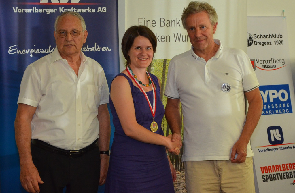 V17 01 - Kopie _5_.JPG