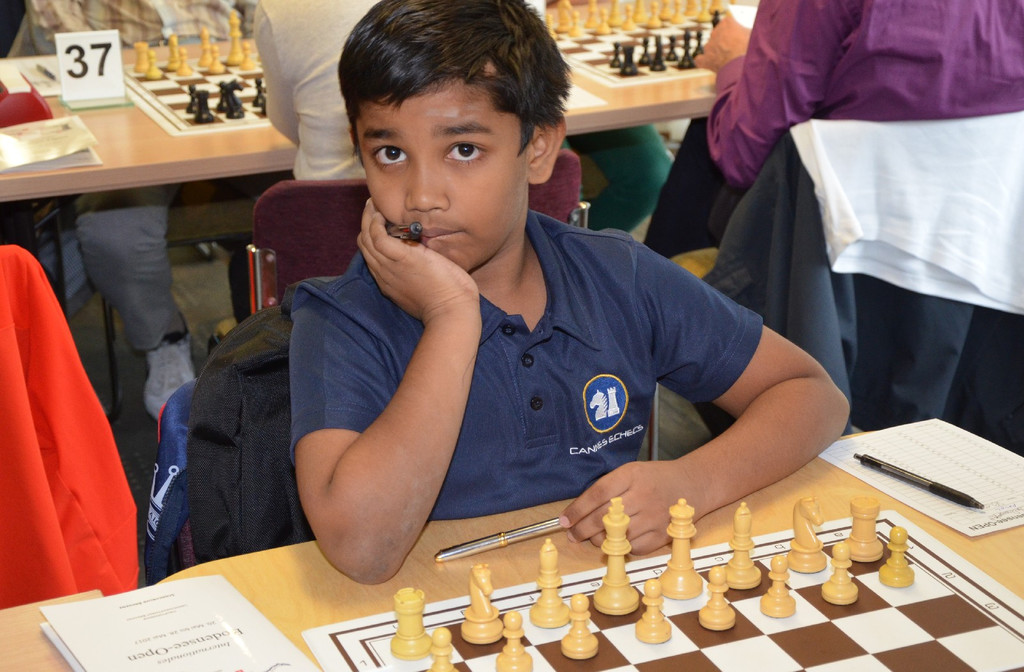 Inder 10 Jahre Elo 2204.JPG