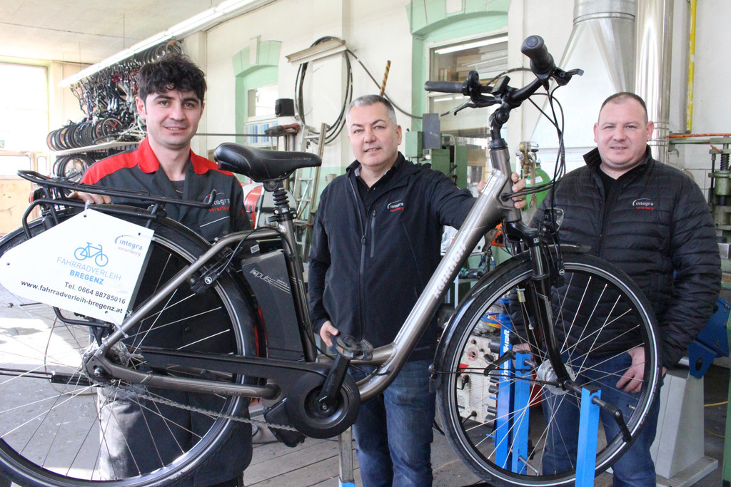 -__INTEGRA Fahrradservice Team 6367.jpg