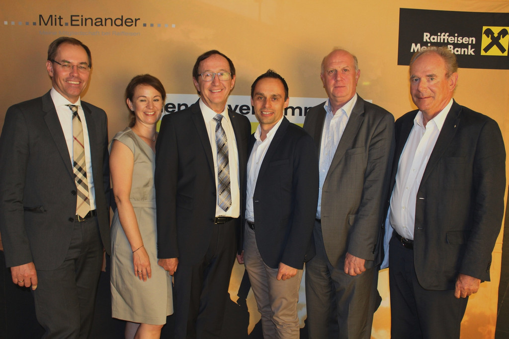 Raiffeisen GV B Gesch__ftsf__hrung und AR 01-06-2017 _2_.JPG
