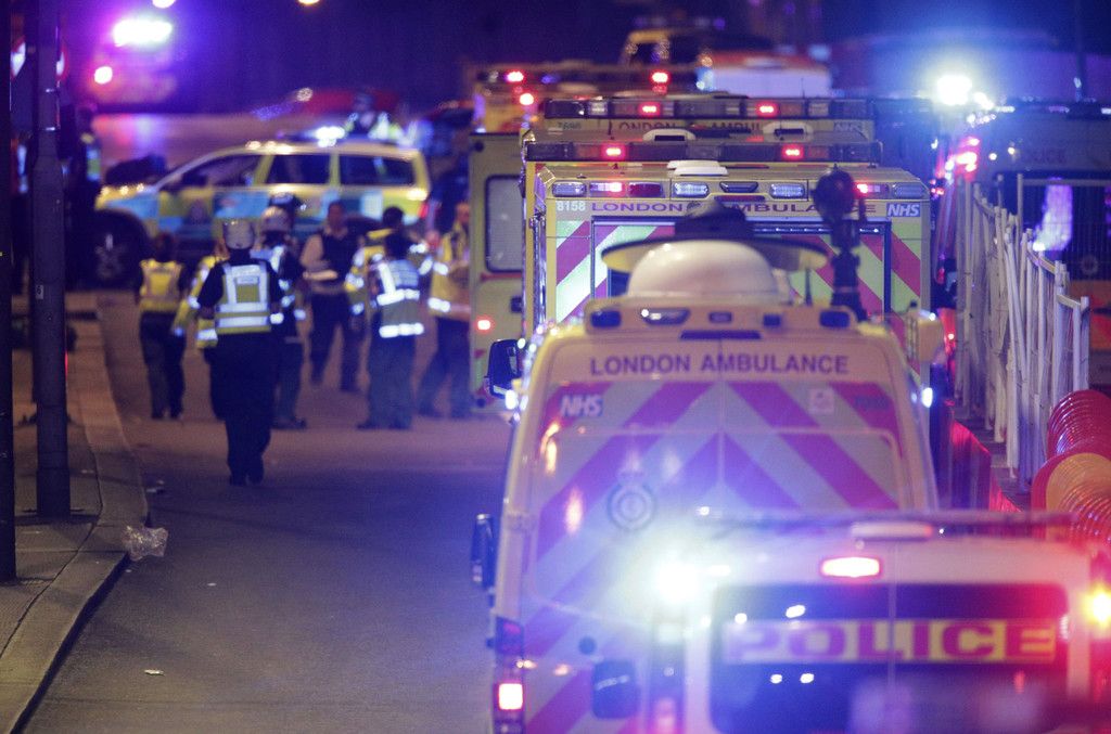 Britain_London_Bridge_incident_36788.jpg