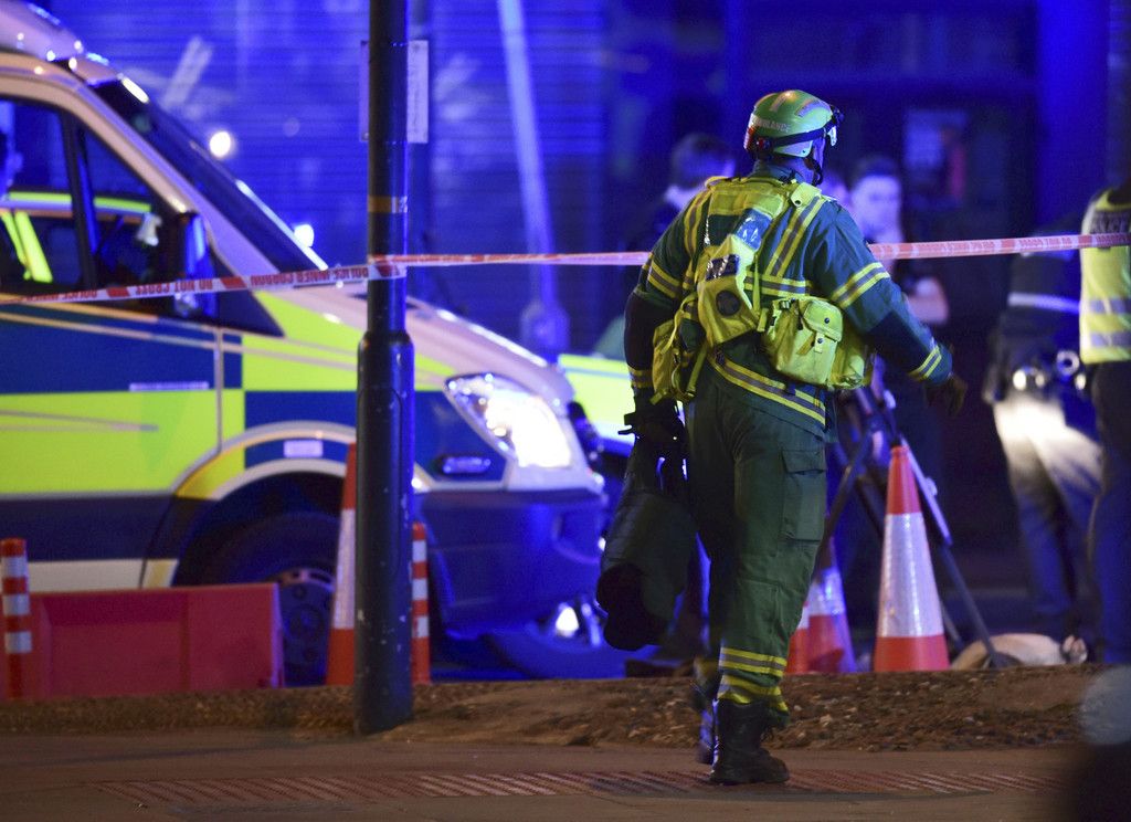 Britain_London_Bridge_incident_68959.jpg