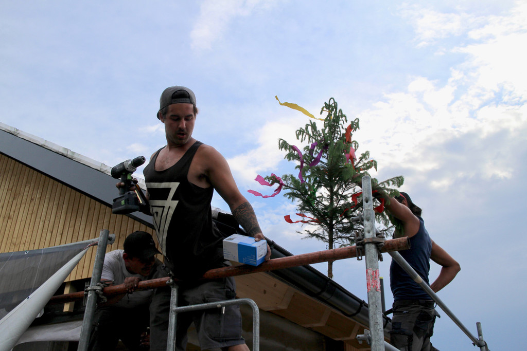 KOE_Richtfest Pfadihuette Furx 21.jpg