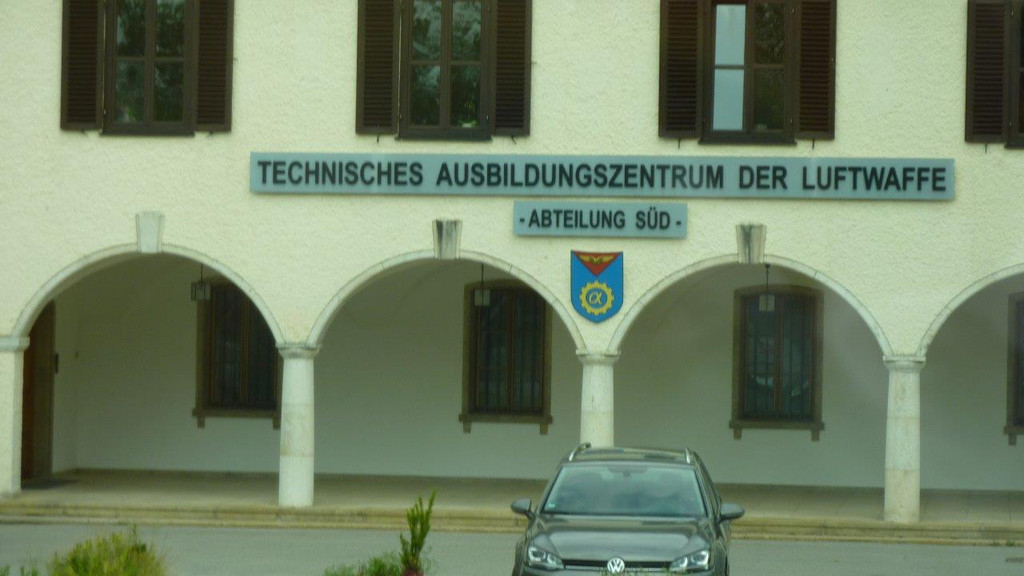P1040238.jpg