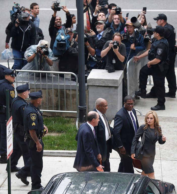 2017-06-05T224723Z_739202880_RC12C99293C0_RTRMADP_3_PEOPLE-COSBY.JPG