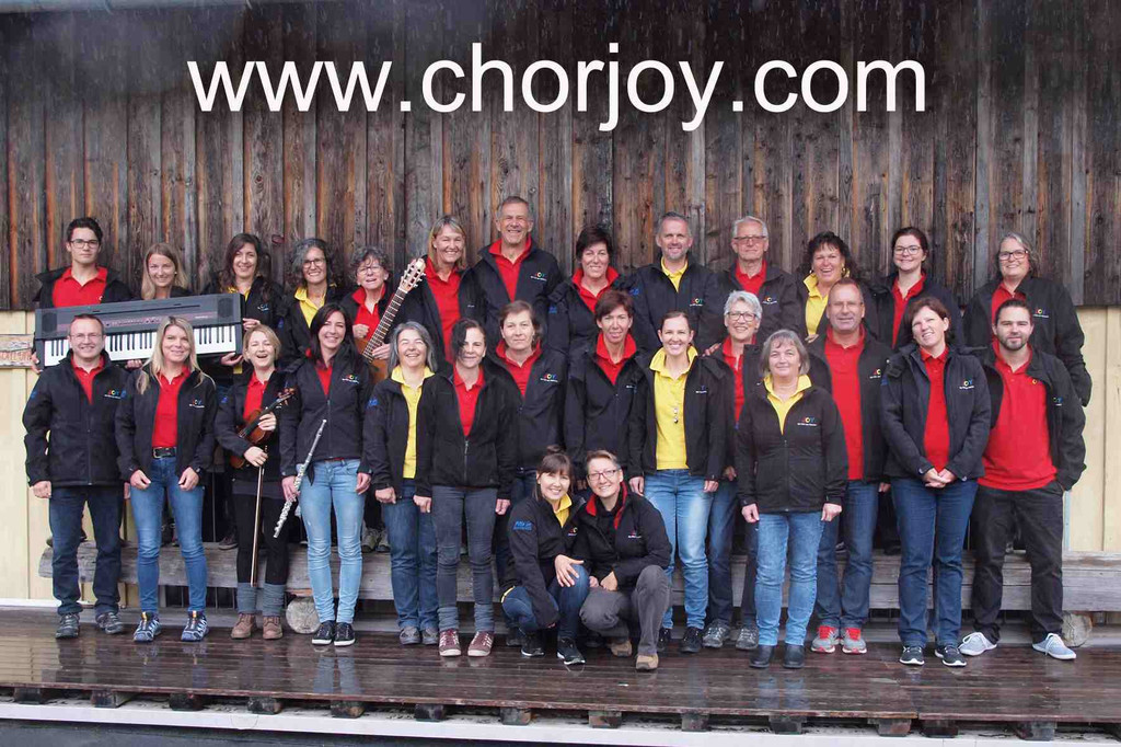 JOY Gruppenfoto_.jpg