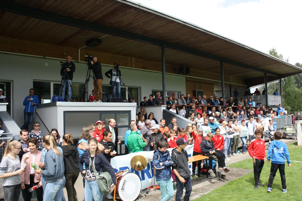 Fu__ball Sch__lerliga FINALE D Publikum 07-06-2017 _2_.JPG
