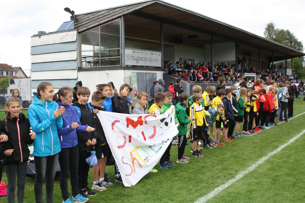 Fu__ball Sch__lerliga FINALE D Publikum 07-06-2017 _1_.JPG