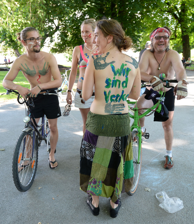 Naked Bike Ride _10_.jpg