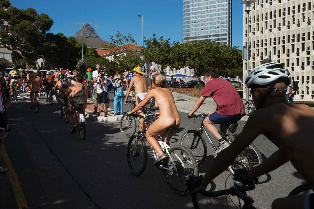Naked Bike Ride _15_.jpg