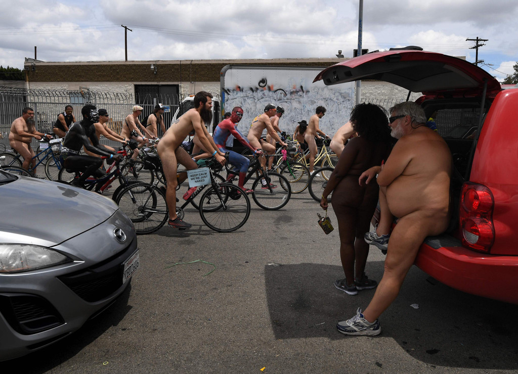 Naked Bike Ride _21_.jpg