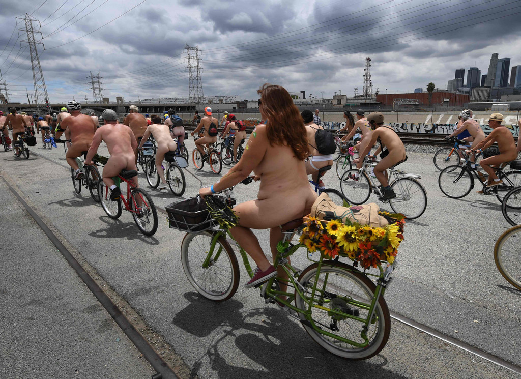 Naked Bike Ride _33_.jpg