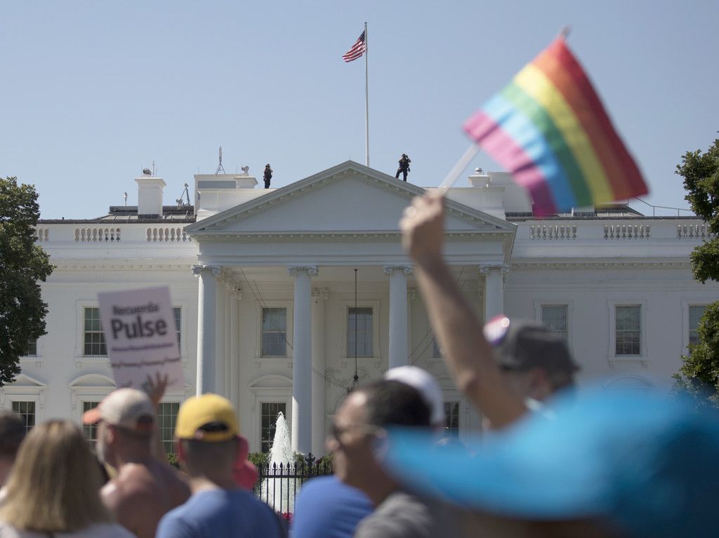 LGBT_Marches_35092.jpg