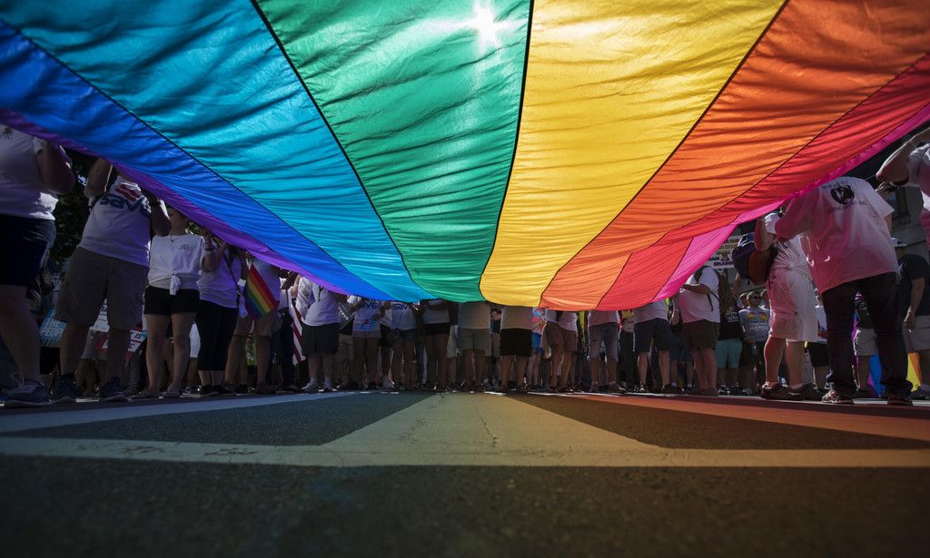 LGBT_Marches_97498.jpg