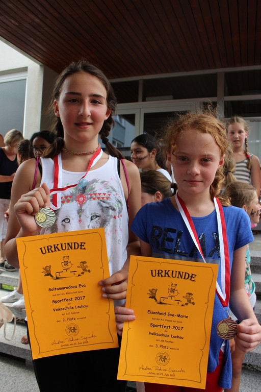Volksschule Sportfest B Siegerehrung KLASSEN 23-06-2017 _14_.JPG