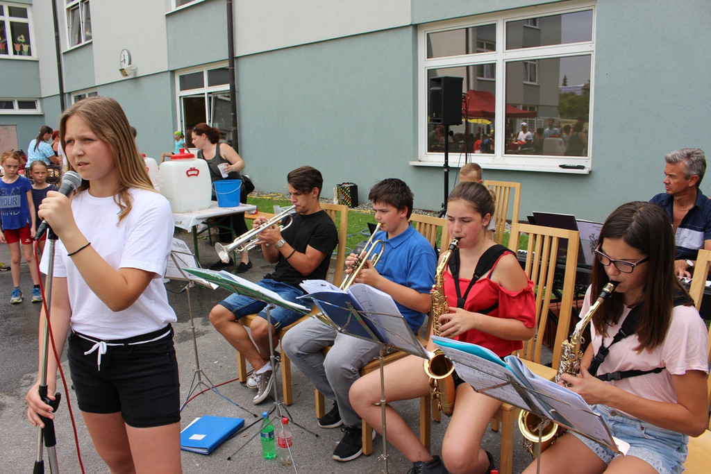 Volksschule Sportfest E Musikcombo 23-06-2017 _1_.JPG