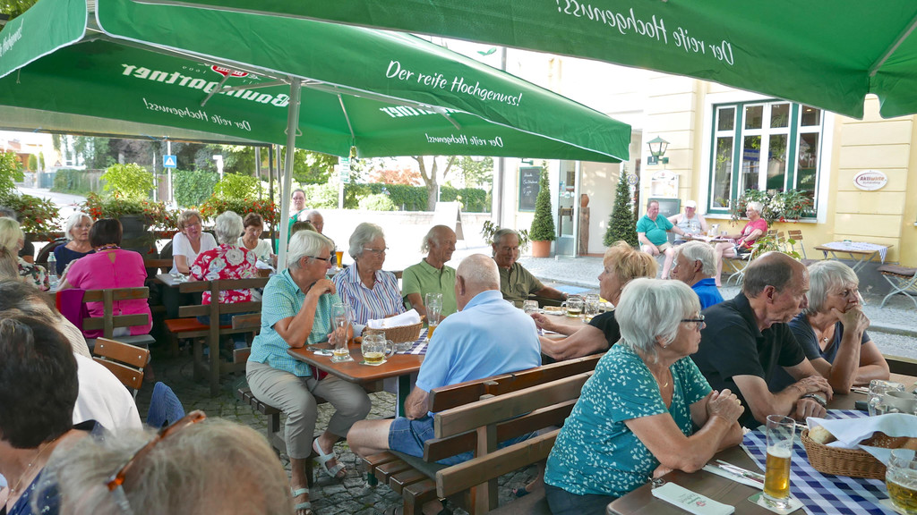 GRUPPENBILD_P1000556.JPG