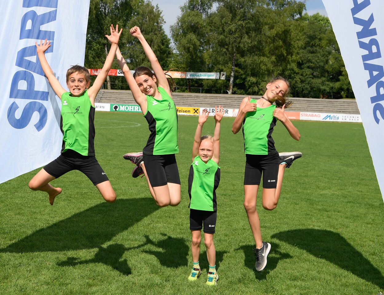 _0D51646 Alle Kinder 2.jpg