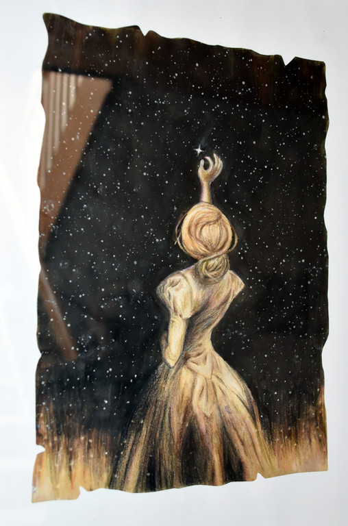6 Charlie Bowater Zeichnung diente f__r diese Bild als Vorlage.JPG