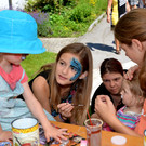 Kinderprogramm am Pfarrfest.jpg