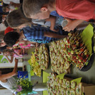 "Gang - Schule zu Fuss"