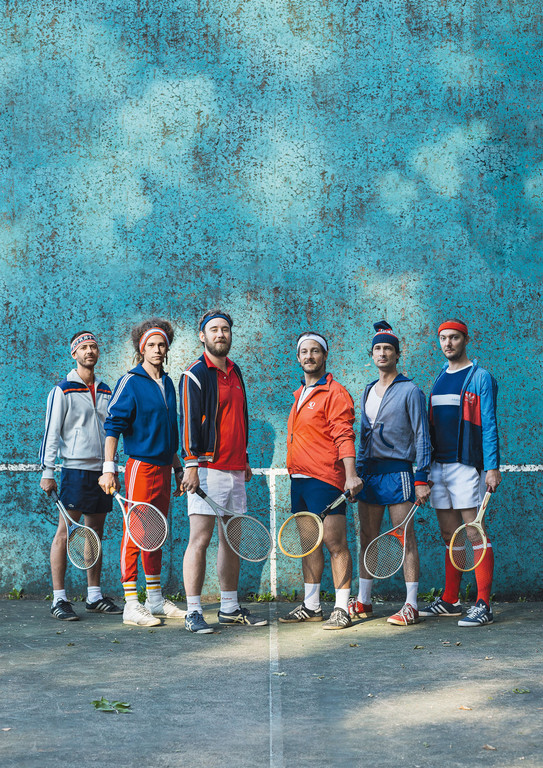 Todorovic_Skischuhtennisorchester_1.jpg