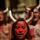 stop-bull-pamplona-protest-spanien  _5_.jpg