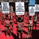 stop-bull-pamplona-protest-spanien  _17_.jpg