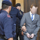 Beim Mordprozess gegen jungen Wiener Polizisten