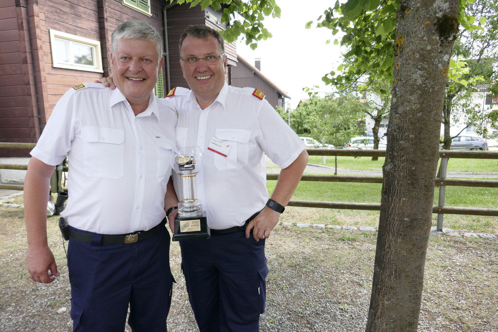 bezirksfeuerwehrfest samstag _66__BFI Morscher und Bewerbsleiter Wolfgang Huber.JPG