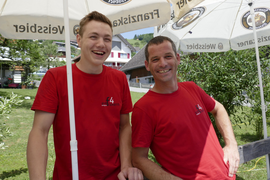 Sebastian und Wolfgang von der OF Fraxern.JPG