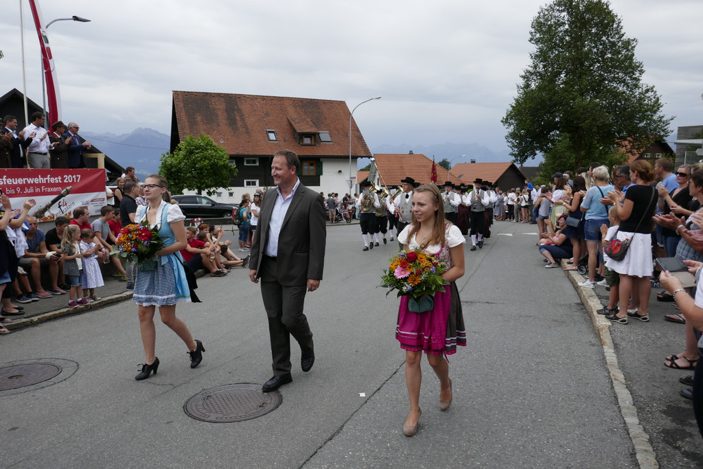 Bezirksfeuerwehrfest Sonntag _16_.JPG