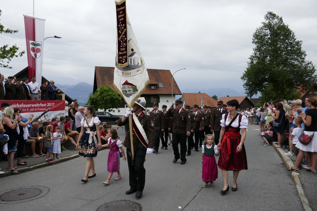 Bezirksfeuerwehrfest Sonntag _30_.JPG